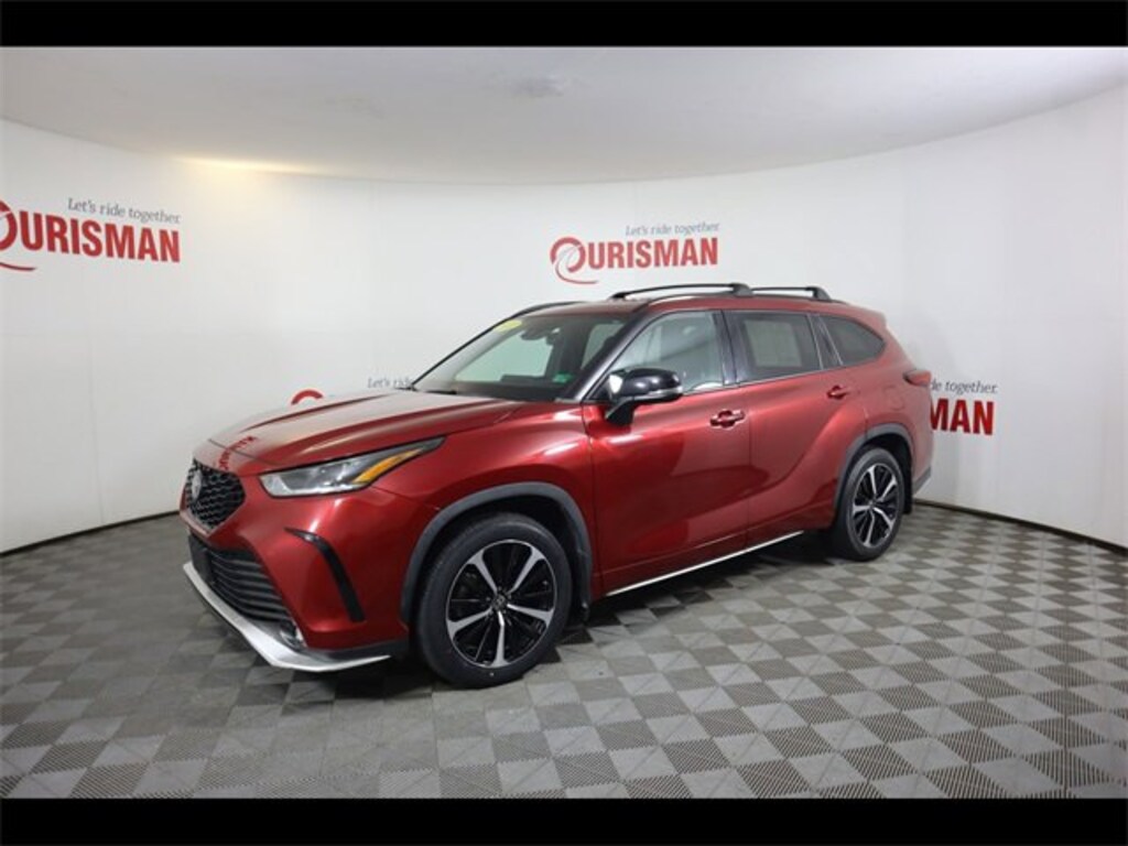 Used 2021 Toyota Highlander XSE SUV