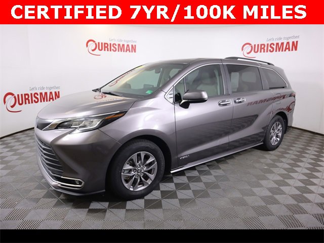 2021 Toyota Sienna XLE photo 4