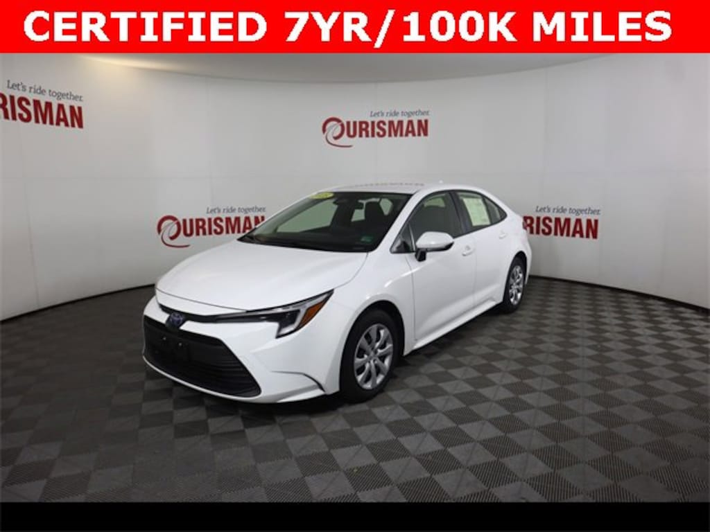 Used 2025 Toyota Corolla Hybrid LE Sedan