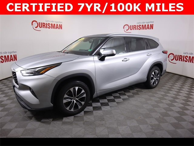 2022 Toyota Highlander Hybrid XLE photo 2