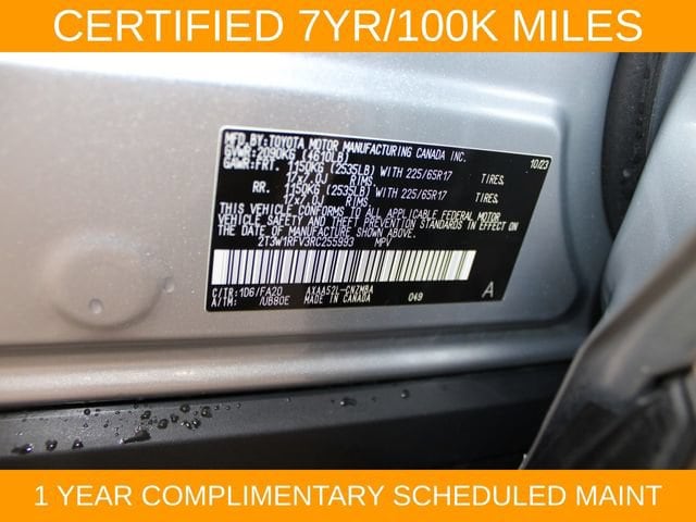2024 Toyota RAV4 XLE - Photo 29