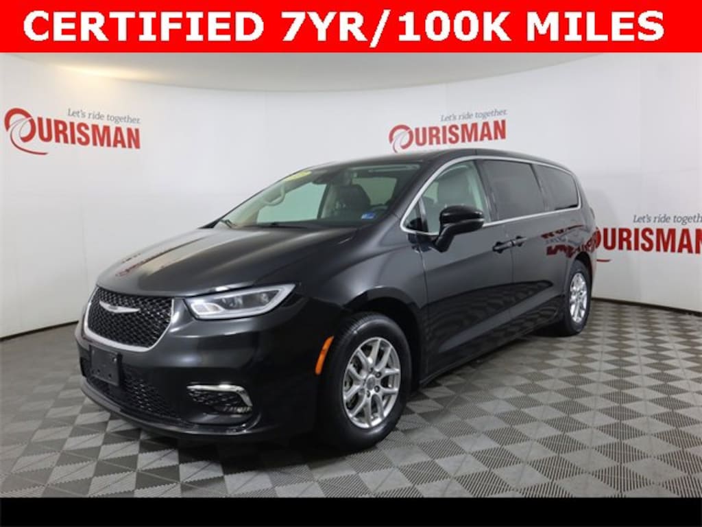 Used 2023 Chrysler Pacifica Touring L Van Passenger Van