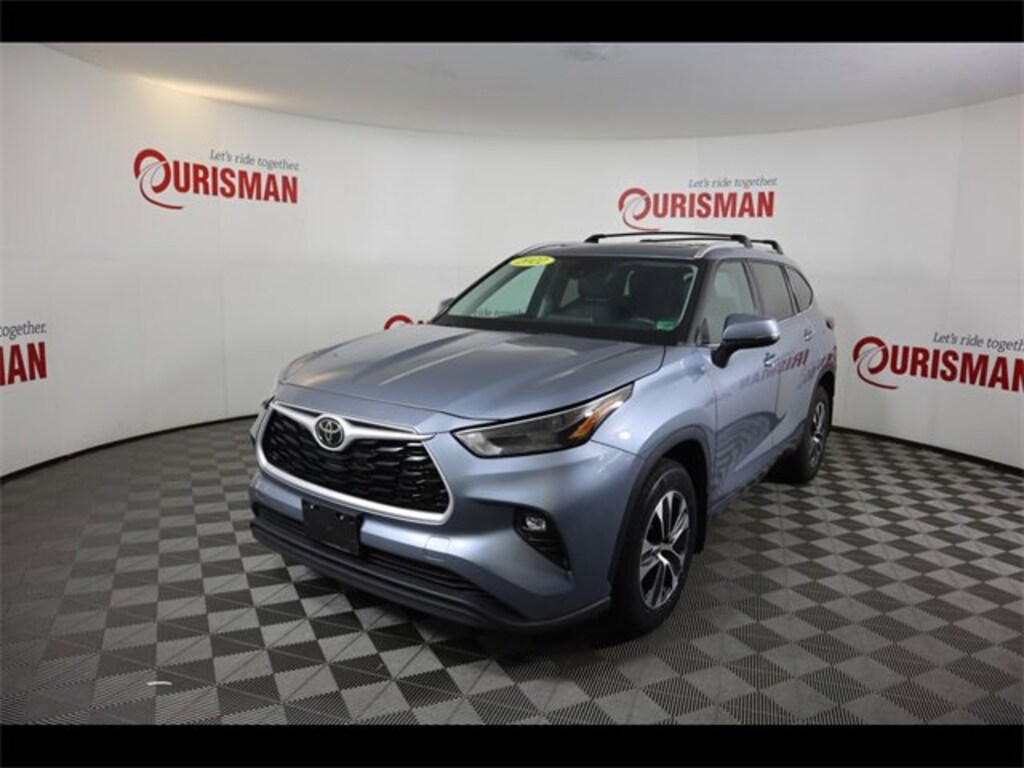 Used 2022 Toyota Highlander XLE SUV