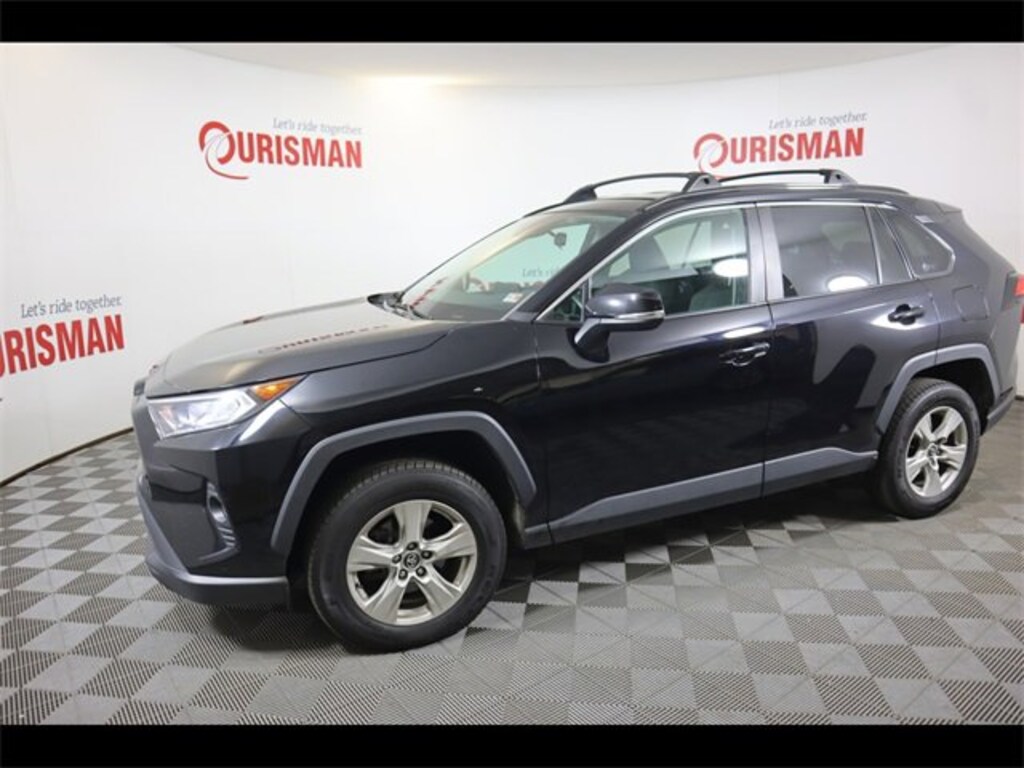 Used 2021 Toyota RAV4 XLE SUV