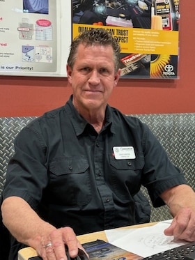 Staff member David Martin from ID_f6655a1552a8