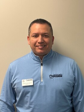 Staff member Mario Huasasquiche from ID_2ef19f8d6382