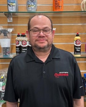 Staff member Joel Roasolis from ID_22d758eb842b