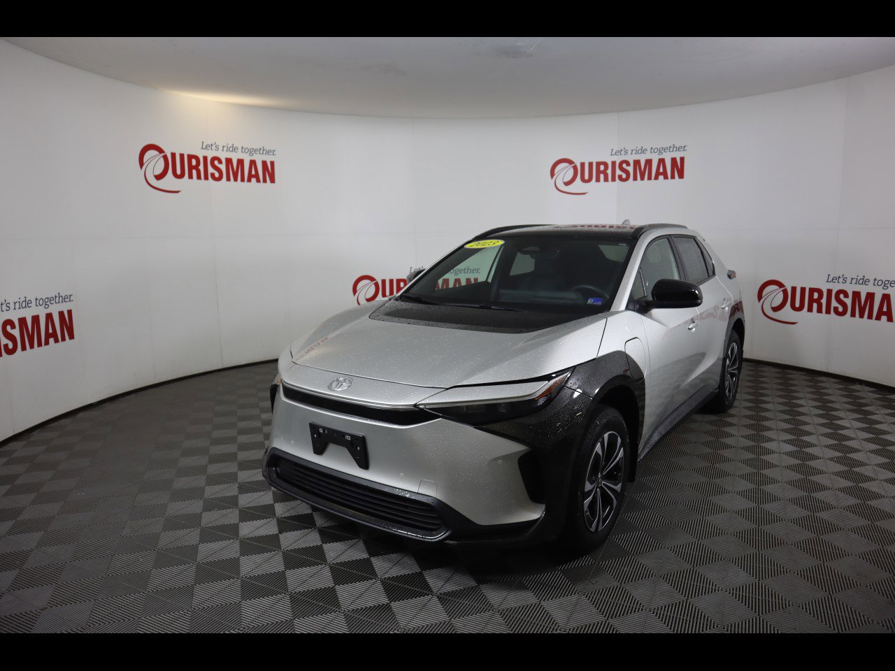 2023 Toyota bZ4X XLE's photo