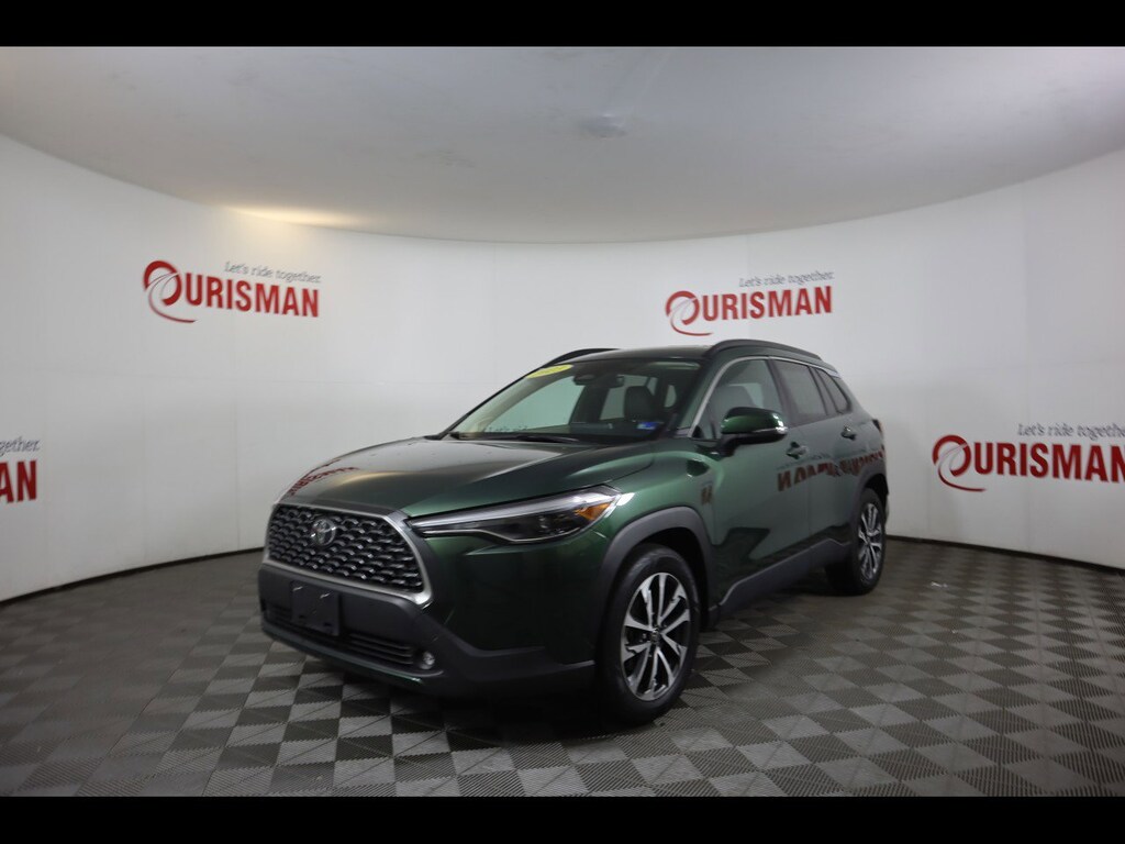 Used 2023 Toyota Corolla Cross XLE SUV