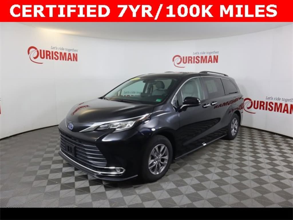 Used 2023 Toyota Sienna XLE 7 Passenger Van Passenger Van