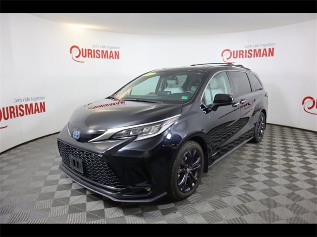 Used 2021 Toyota Sienna XSE 7 Passenger Van
