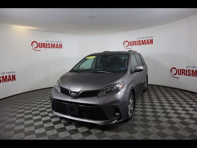 2019 Toyota Sienna Van 