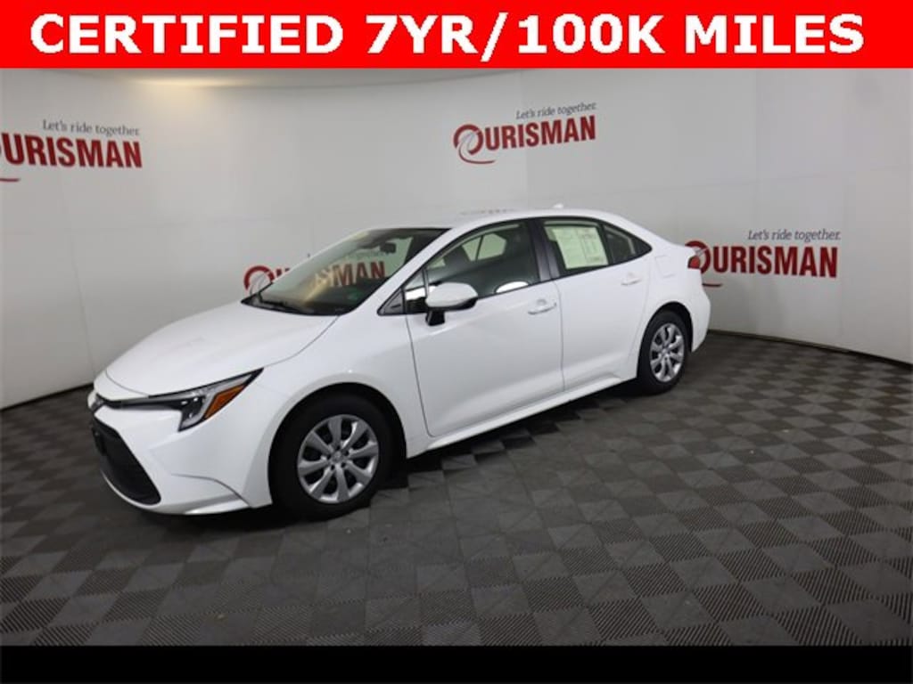Used 2025 Toyota Corolla Hybrid LE Sedan