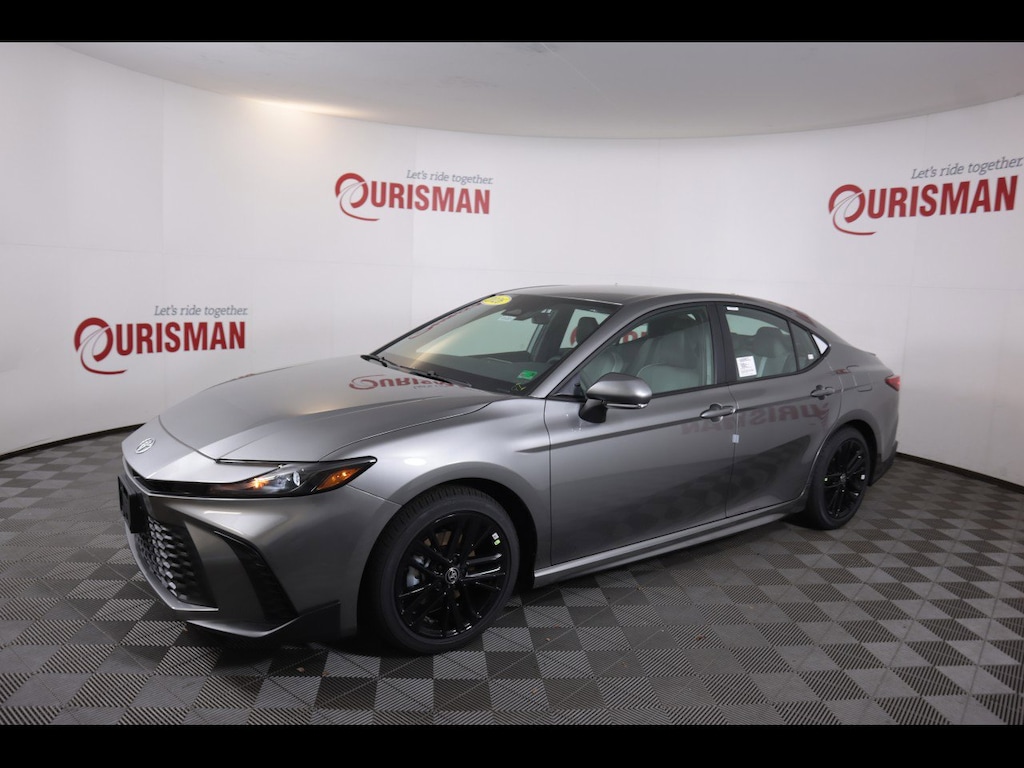 Used 2026 Toyota Camry SE Sedan