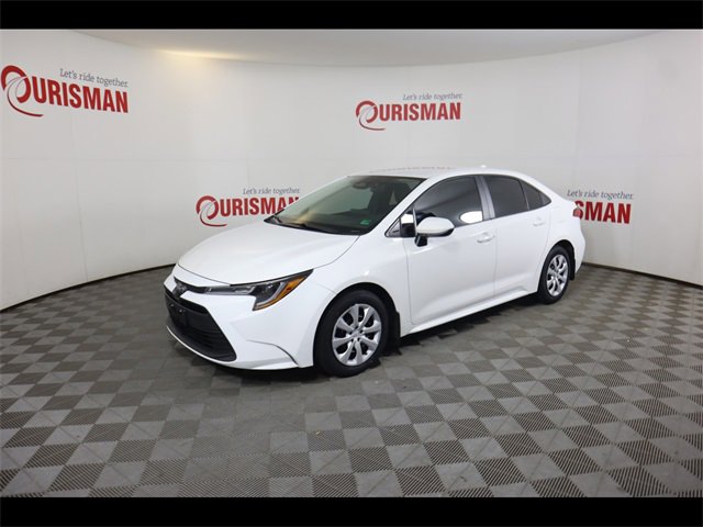 2024 Toyota Corolla LE photo 2