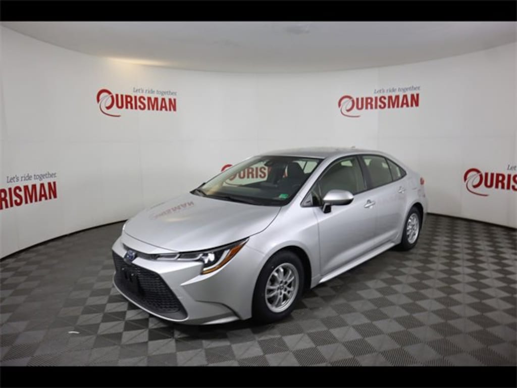 Used 2022 Toyota Corolla Hybrid LE Sedan