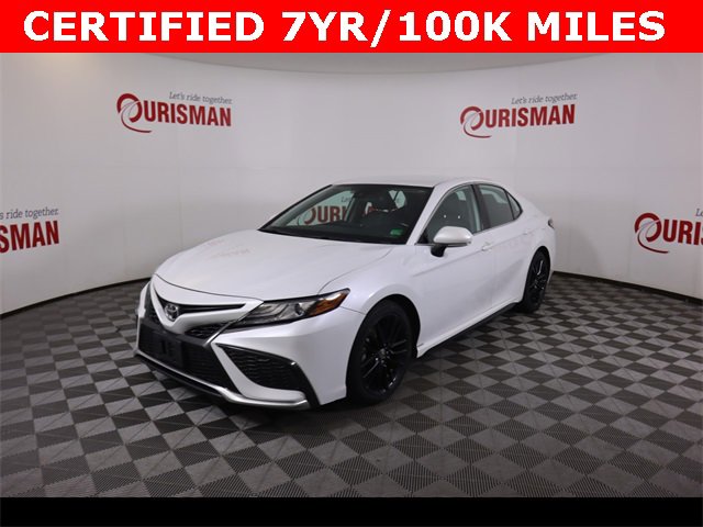 2021 Toyota Camry XSE photo 3