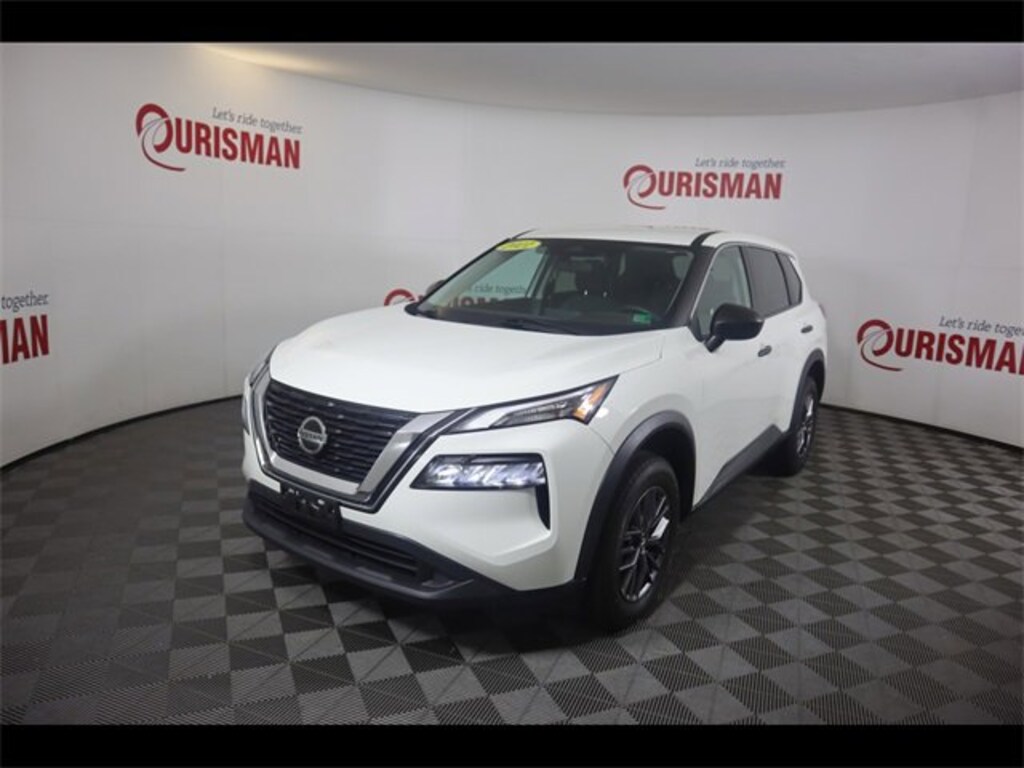 Used 2021 Nissan
