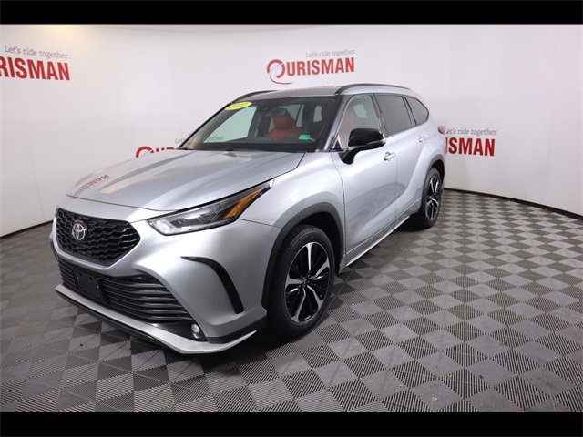 2021 Toyota Highlander XSE photo 2