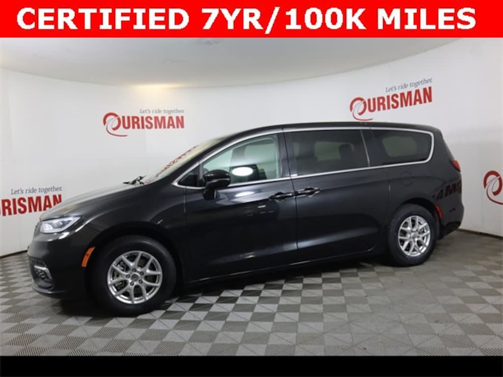 Used 2023 Chrysler Pacifica Touring L Van Passenger Van