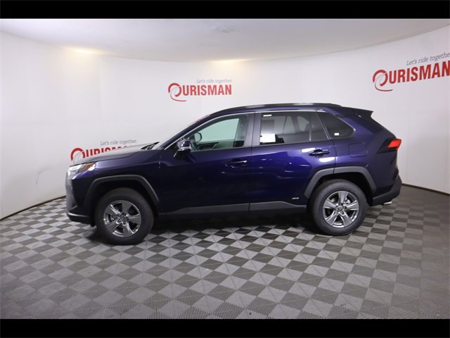 2025 Toyota RAV4 Hybrid XLE photo 3
