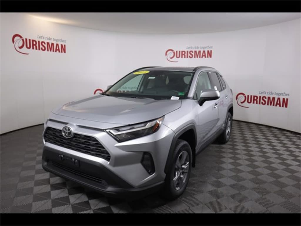 Used 2025 Toyota RAV4 Hybrid XLE SUV