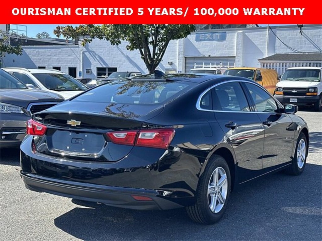 Used 2025 Chevrolet Malibu LS w/1LS Sedan