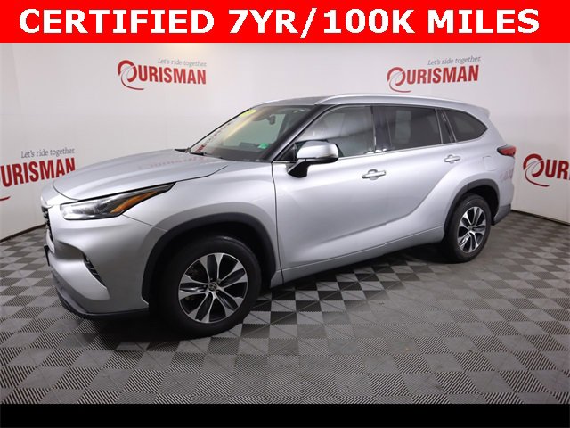 2022 Toyota Highlander Hybrid XLE photo 3