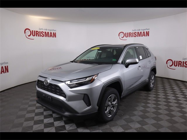 2025 Toyota RAV4 Hybrid XLE photo 2