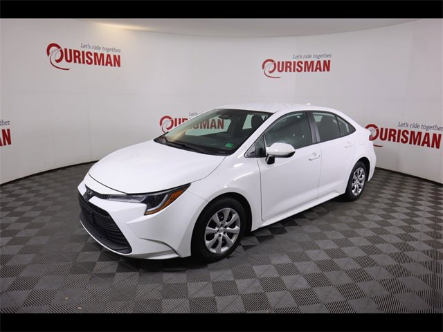 2024 Toyota Corolla LE photo 2