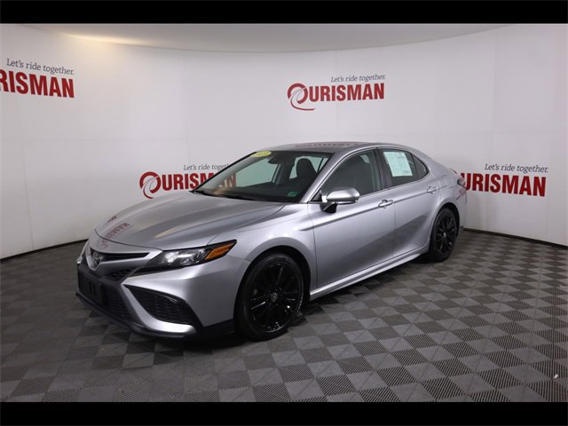 2023 Toyota Camry SE photo 2