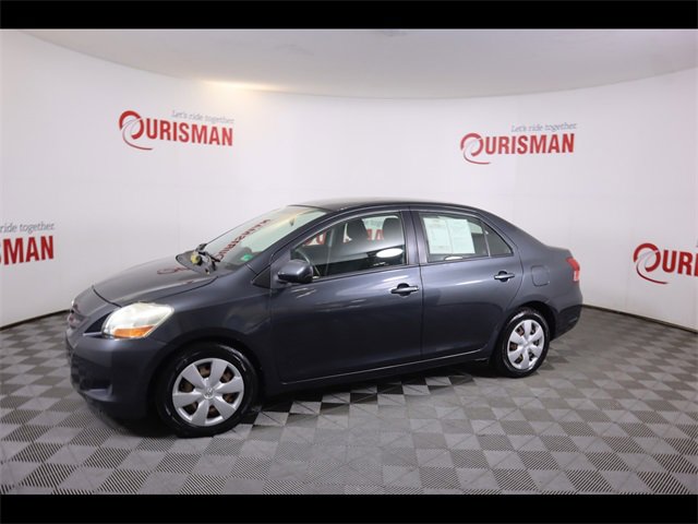 2008 Toyota Yaris Base photo 2