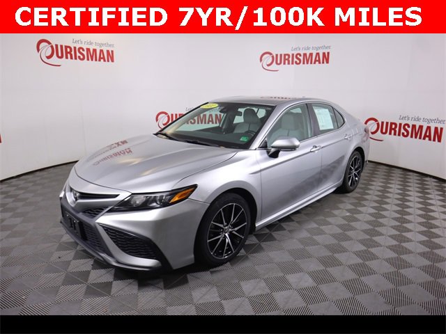 2022 Toyota Camry SE photo 2