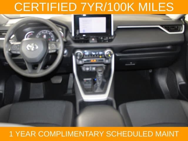 2024 Toyota RAV4 XLE - Photo 15