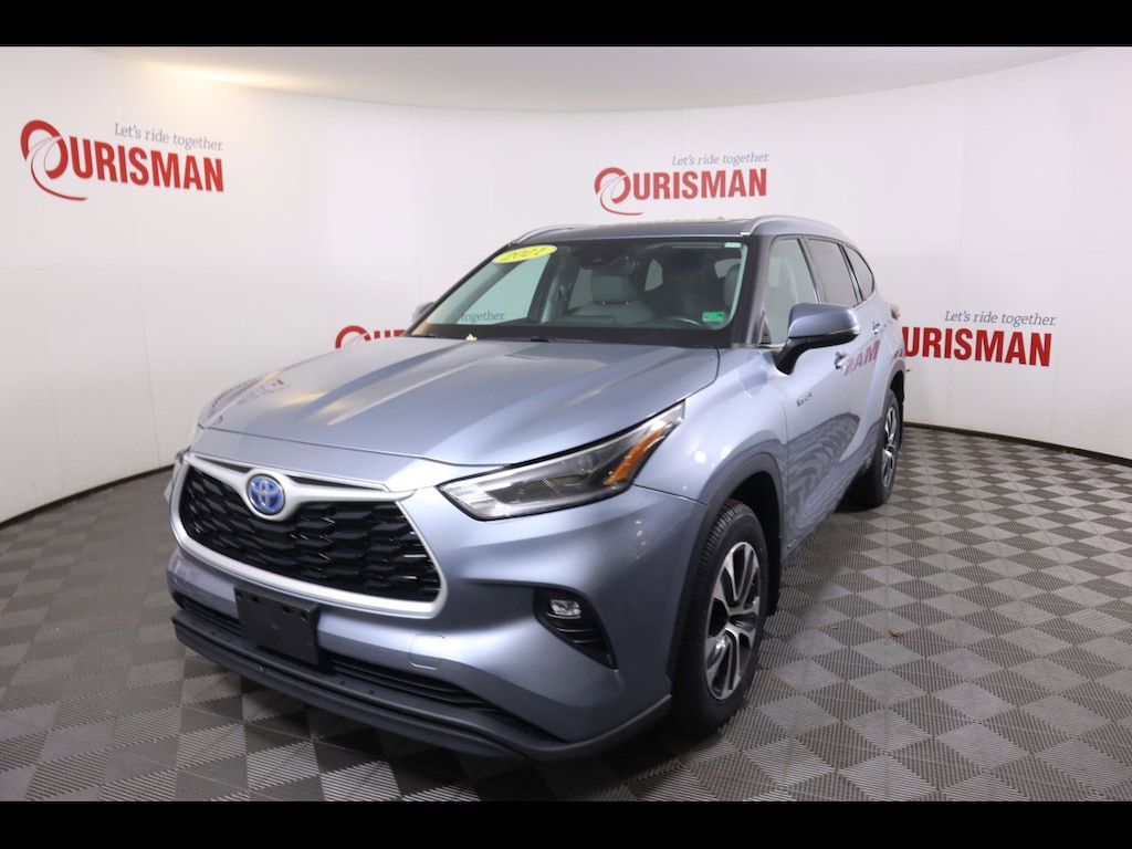 Used 2024 Toyota RAV4 Hybrid XLE Premium SUV