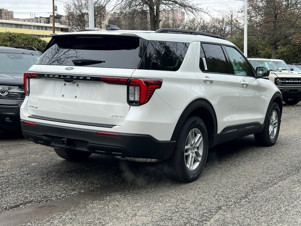 New 2026 Ford Explorer Active SUV