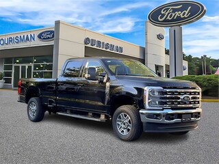 2026 Ford F-350 LARIAT Truck Crew Cab