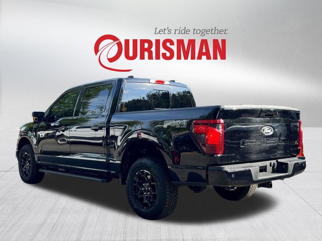 2025 Ford F-150 XLT photo 4