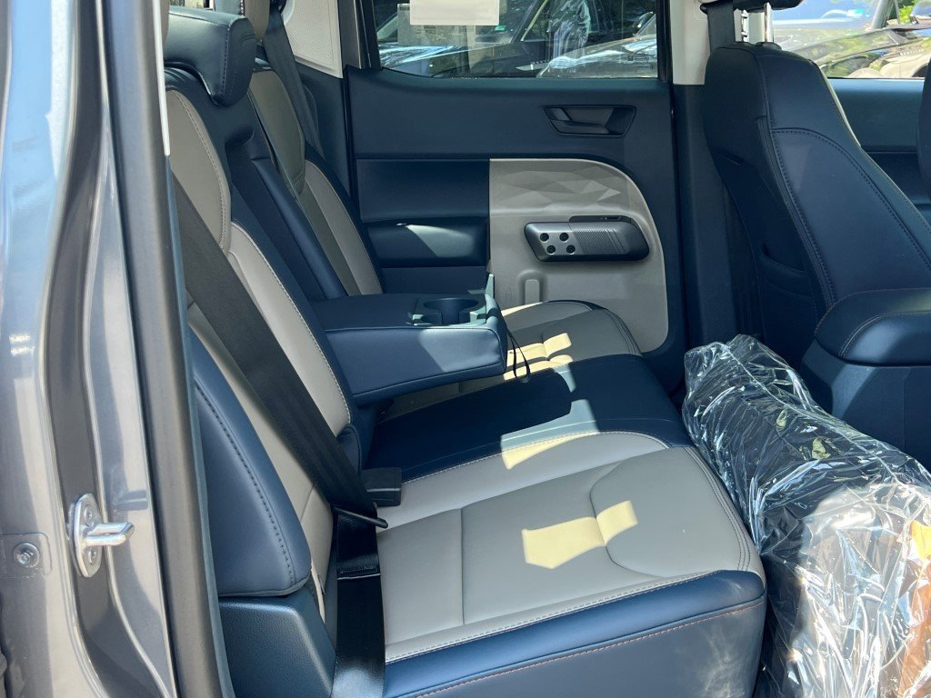 2025 Ford Maverick Lariat - Photo 11