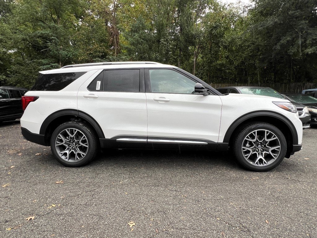 New 2025 Ford Explorer Platinum SUV