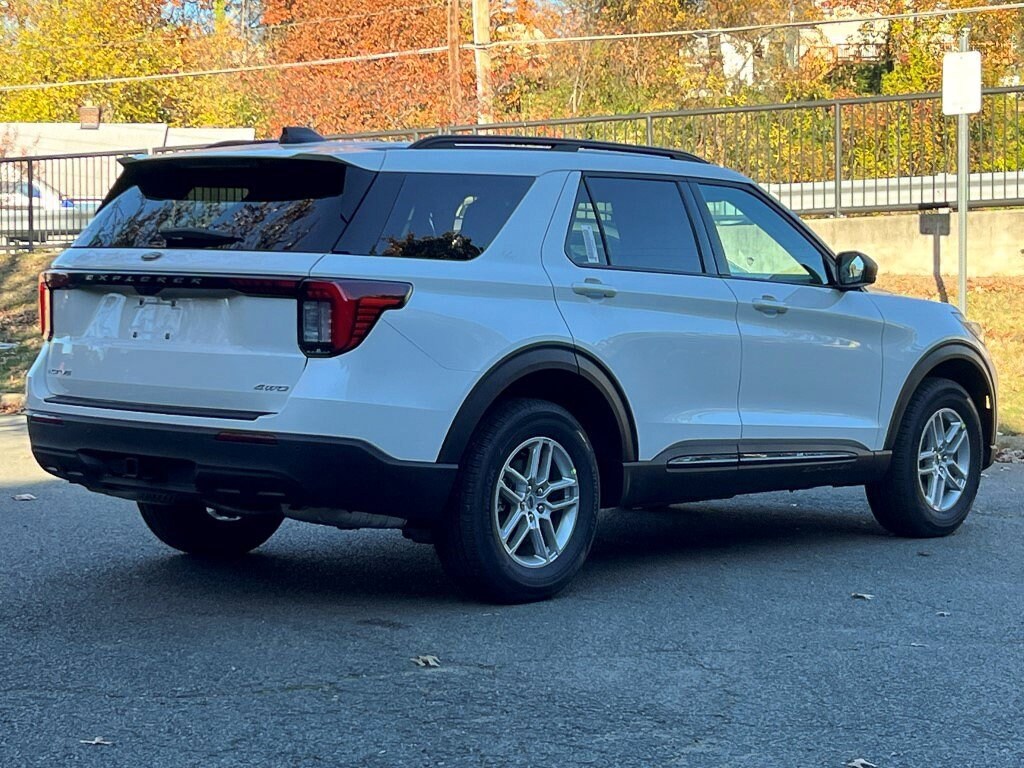 New 2026 Ford Explorer Active (100A) SUV