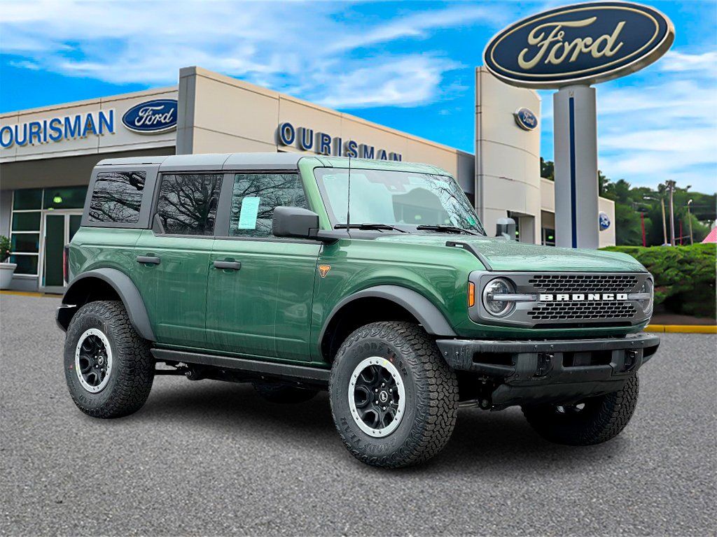 2025 Ford Bronco Badlands 4x4's photo
