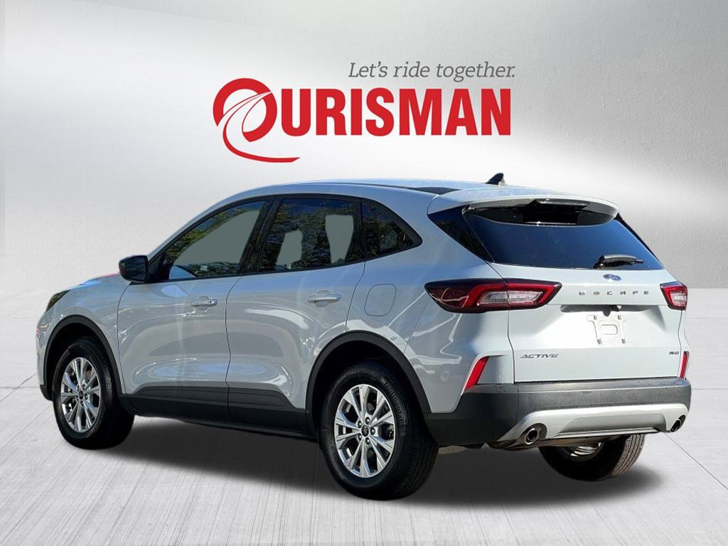 2025 Ford Escape Active photo 3