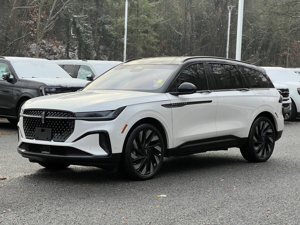 Certified 2024 Lincoln Nautilus Reserve SUV