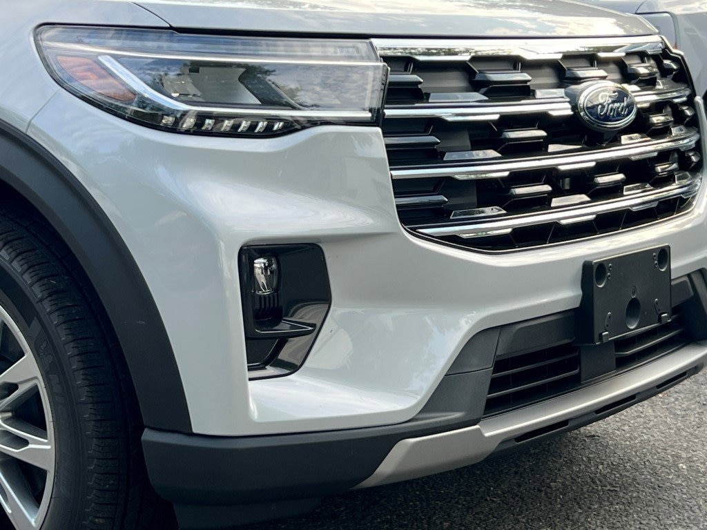 New 2025 Ford Explorer Active SUV