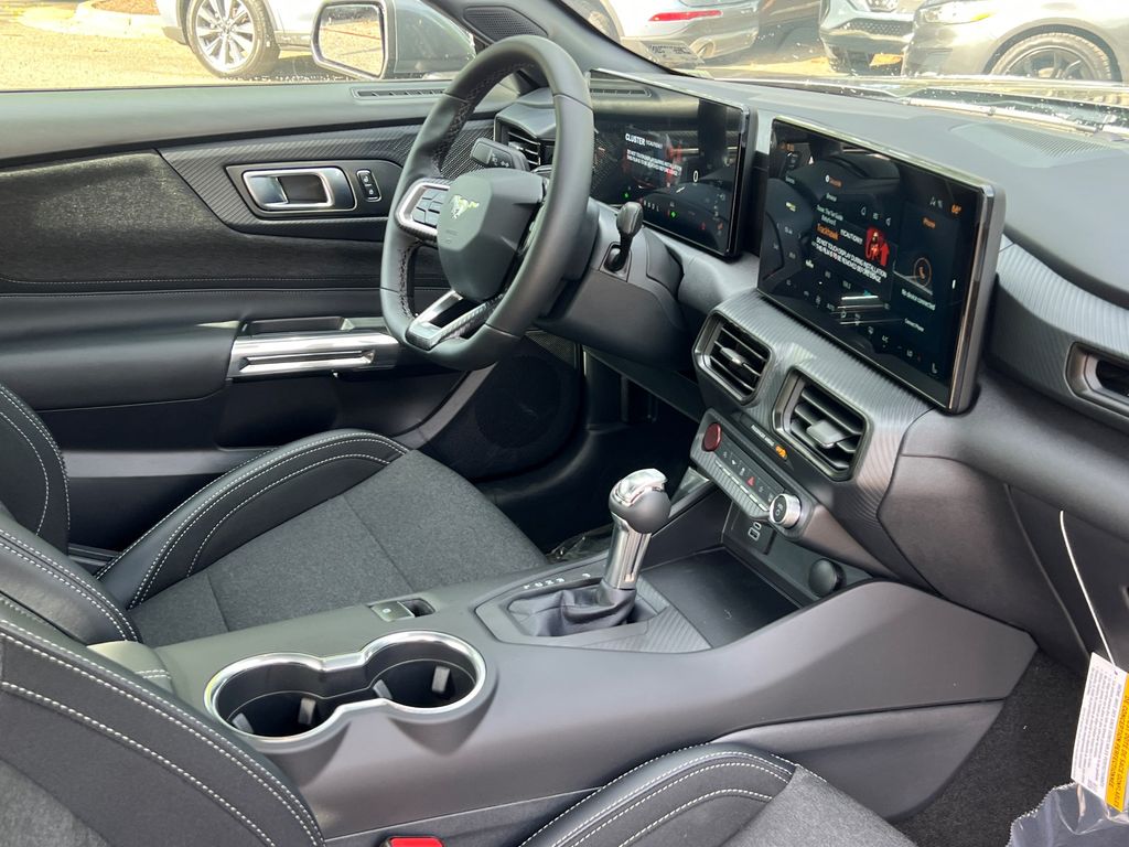 2026 Ford Mustang EcoBoost Fastback - Photo 8