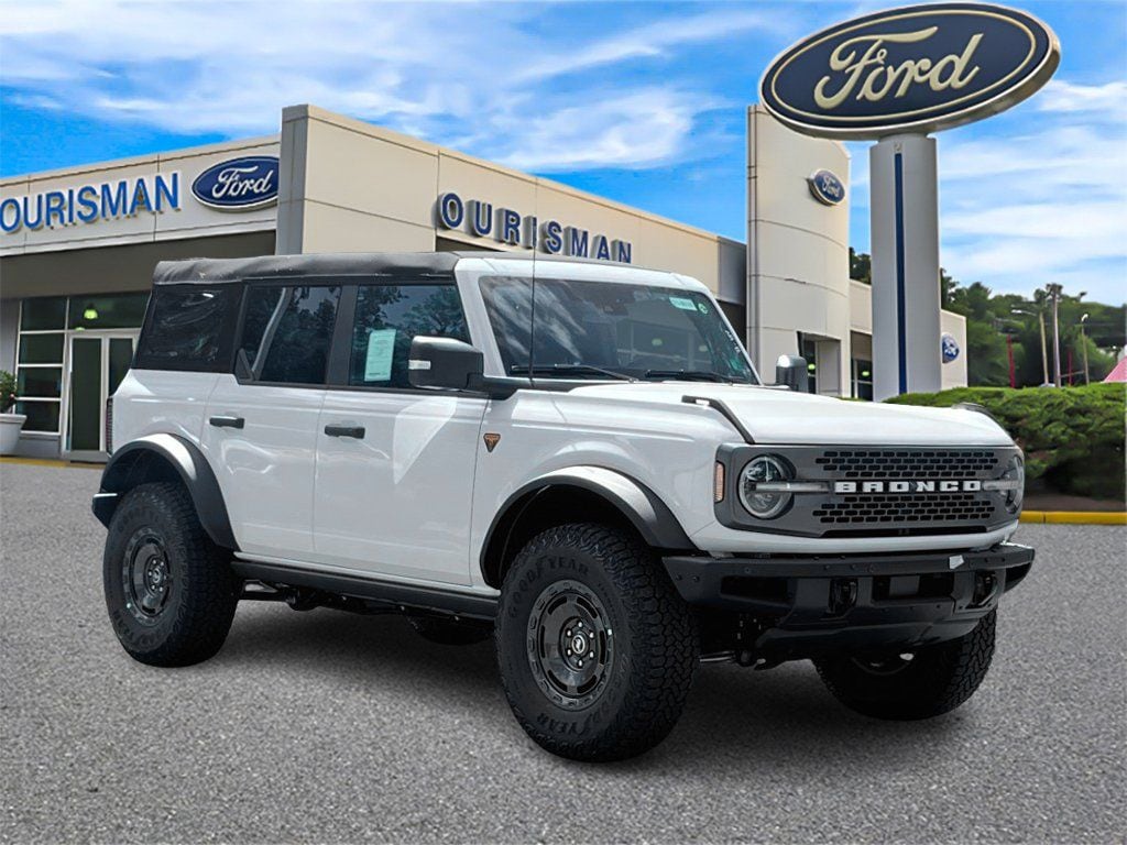 2025 Ford Bronco 4-Door