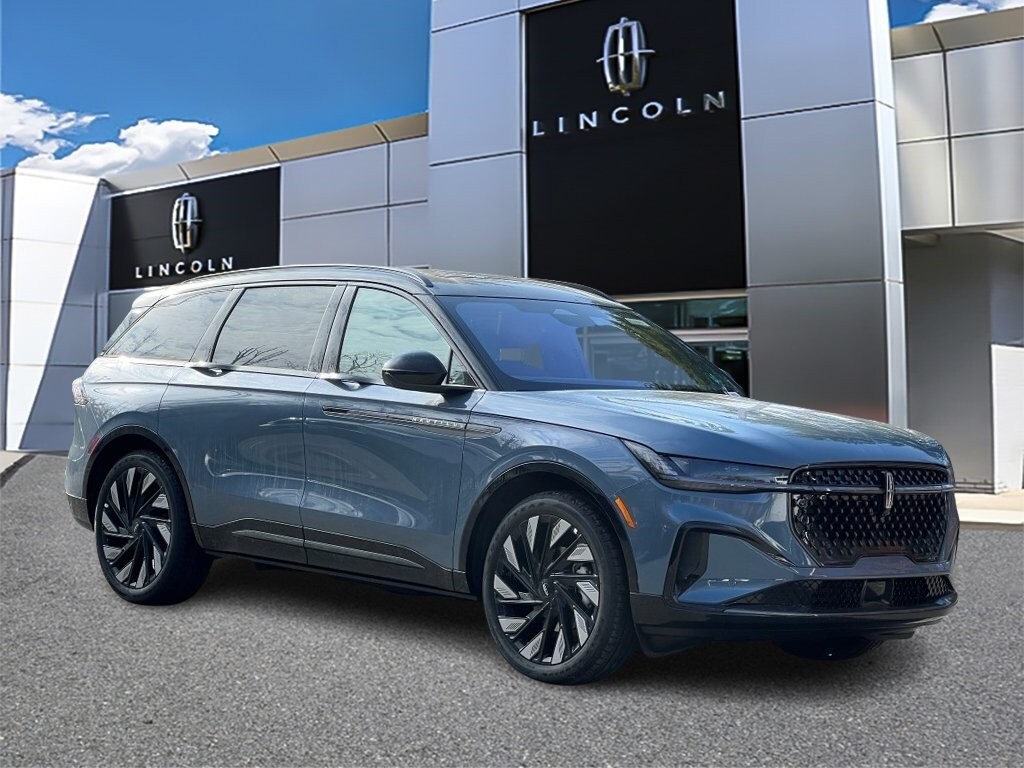 2026 Lincoln Nautilus Reserve's photo