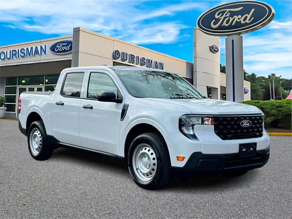 2025 Ford Maverick XL's photo
