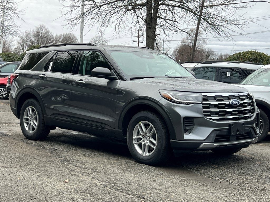 2026 Ford Explorer Active's photo